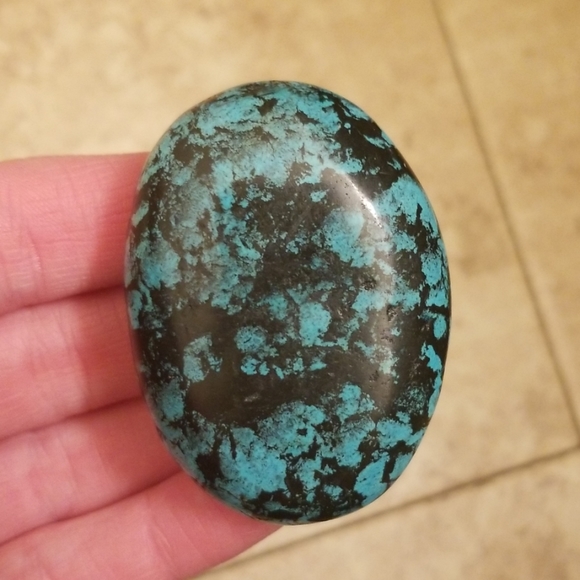 Huge Turquoise Natural Spiderweb Pendant - Picture 3 of 8